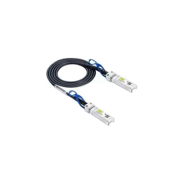 The core switch connects to two servers