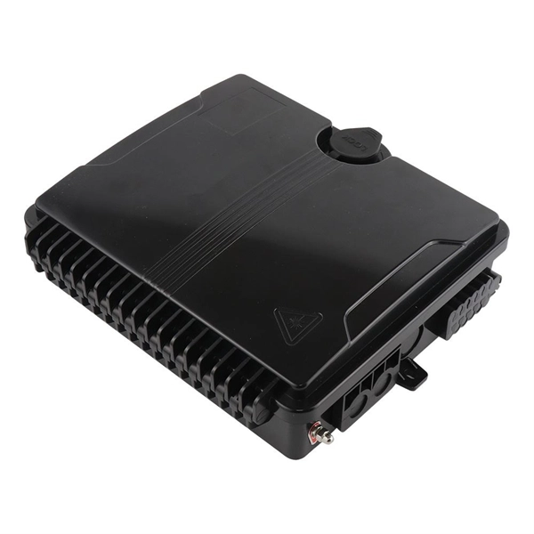 Fiberglass cable trays with accessories