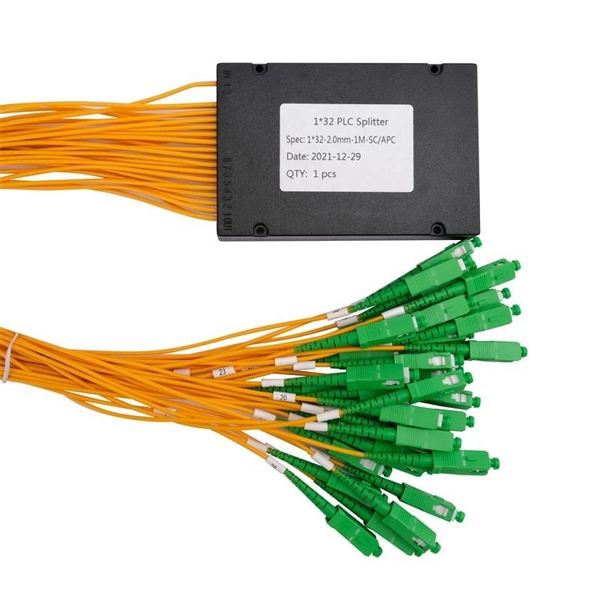 Routers that can be used with fiber optic quick connectors
