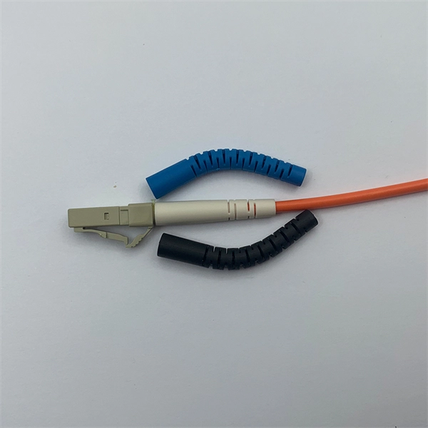 High-voltage distribution box AP