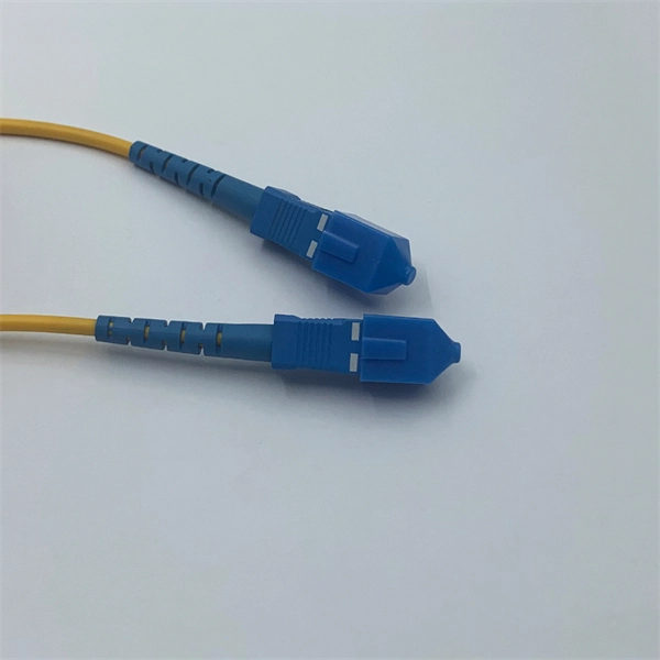 How to supply power to the secondary distribution box 