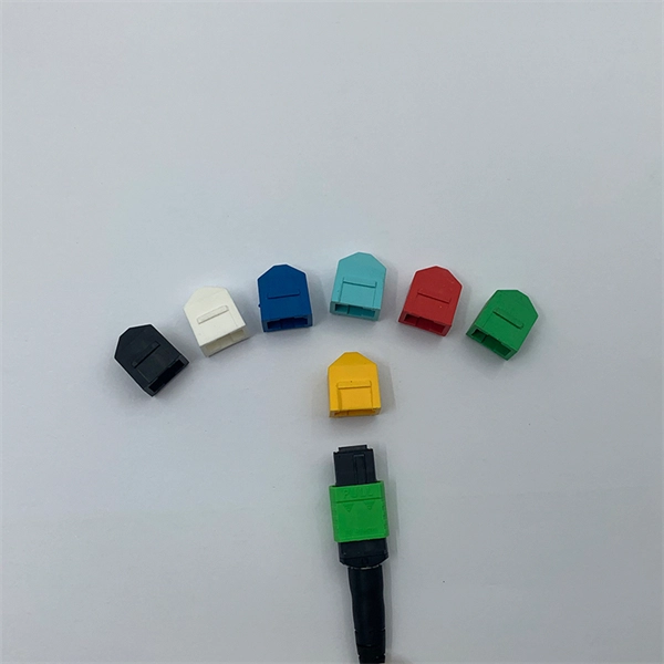 Panama optical transceiver module with high temperature resistance