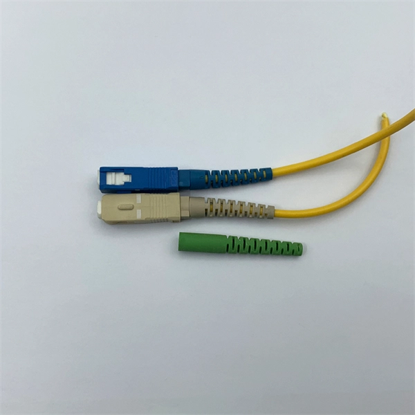Fiber optic communication well communication line cutover