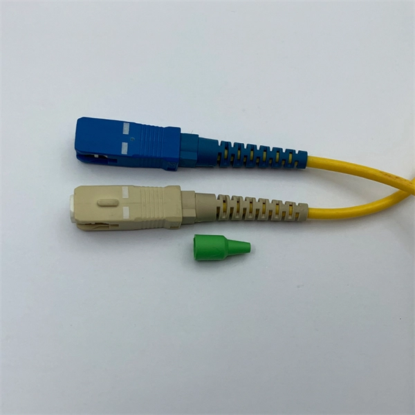 OLT supports fiber optic cable lengths