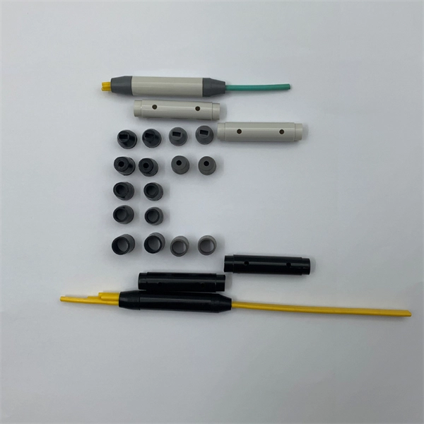 Main amplifier of optical receiver module