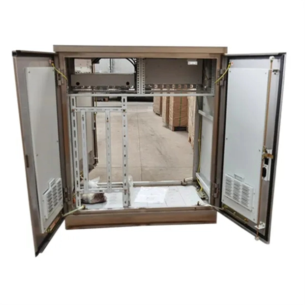 Retail 8-core fiber optic cable junction box PDF preview