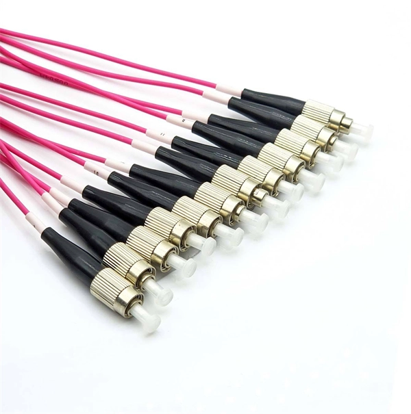 Can pigtail fibers withstand high temperatures and at what temperature 